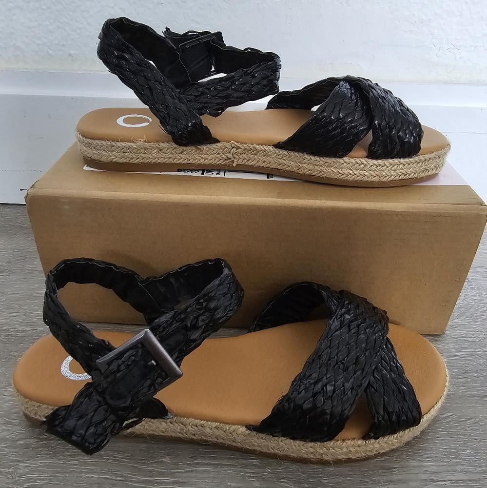 Journee Collection Brooke Espadrille Sandals size 8